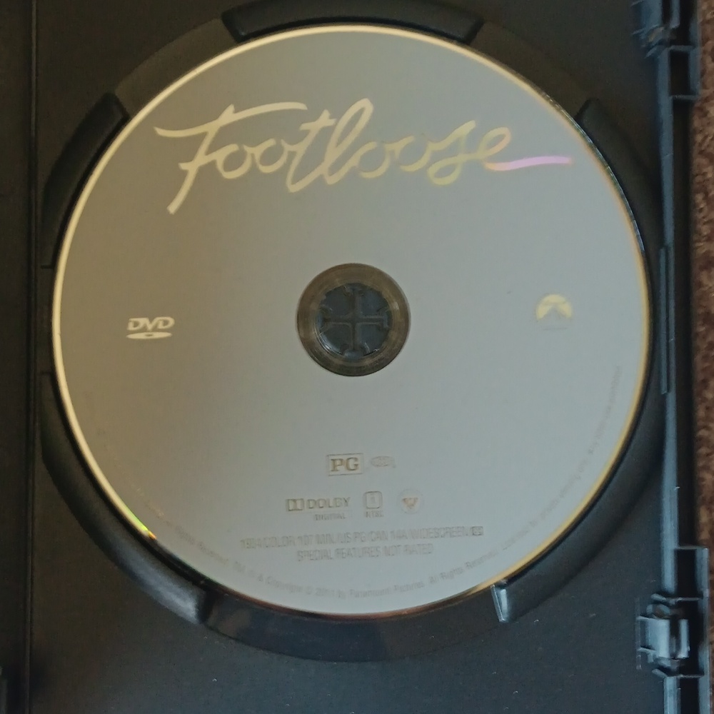 Footloose Deluxe Edition DVD — Blue Cover - Picture 3 of 3